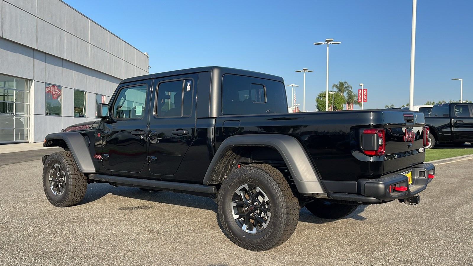 2024 Jeep Gladiator Rubicon 5