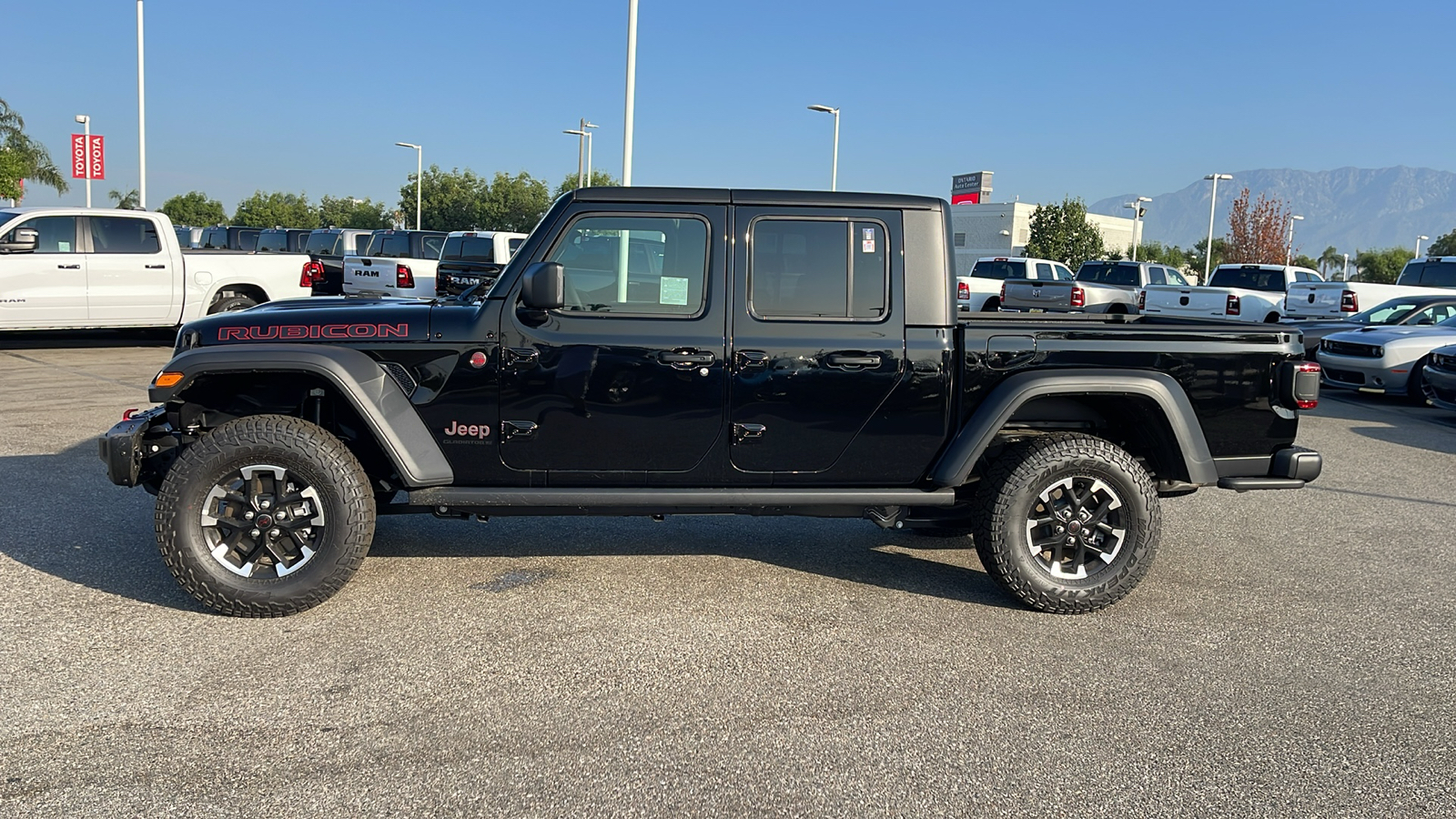 2024 Jeep Gladiator Rubicon 6