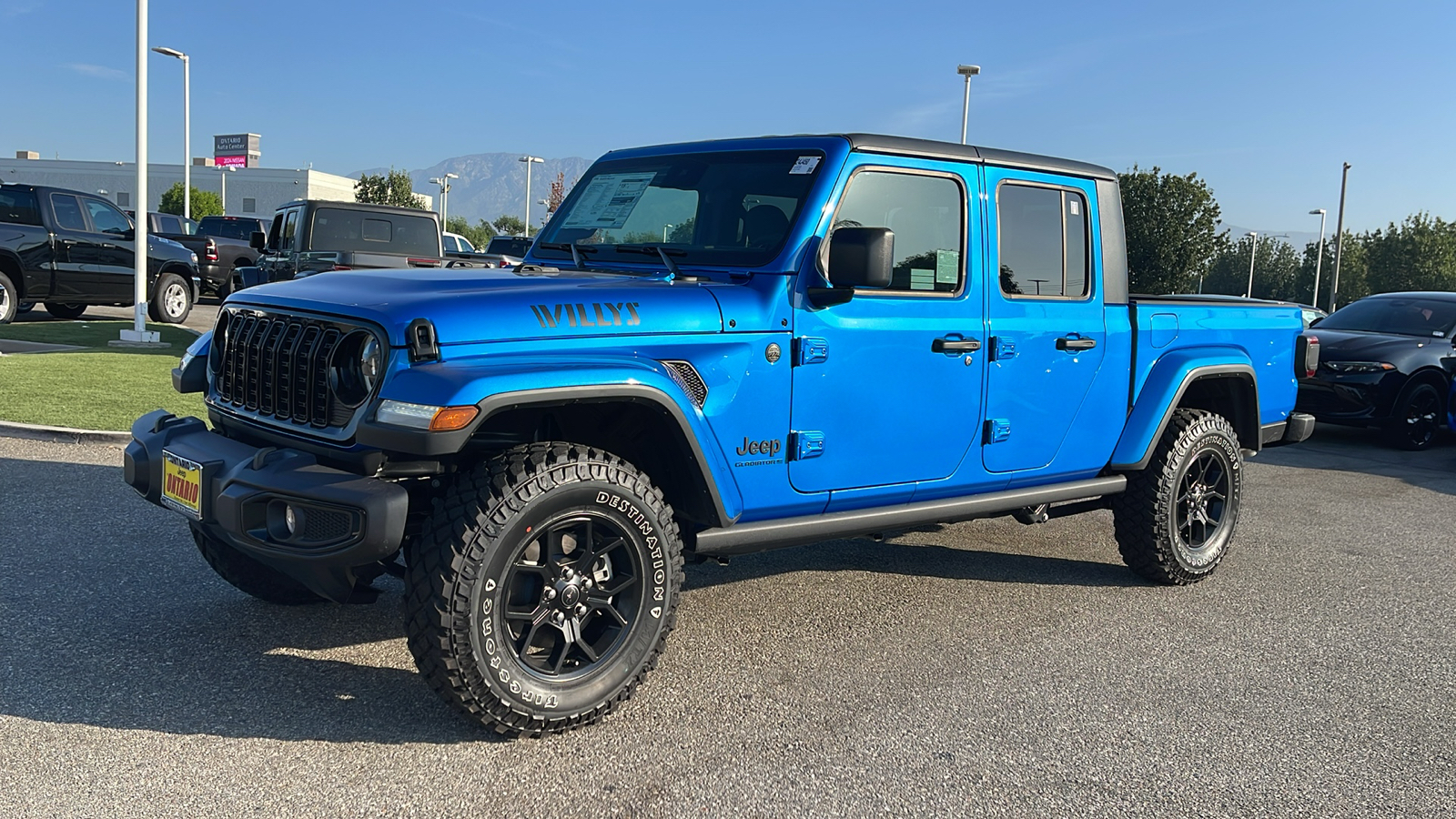 2024 Jeep Gladiator Willys 7