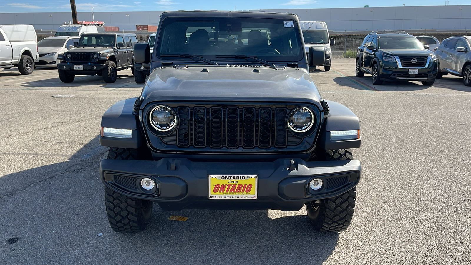 2024 Jeep Gladiator Willys 8