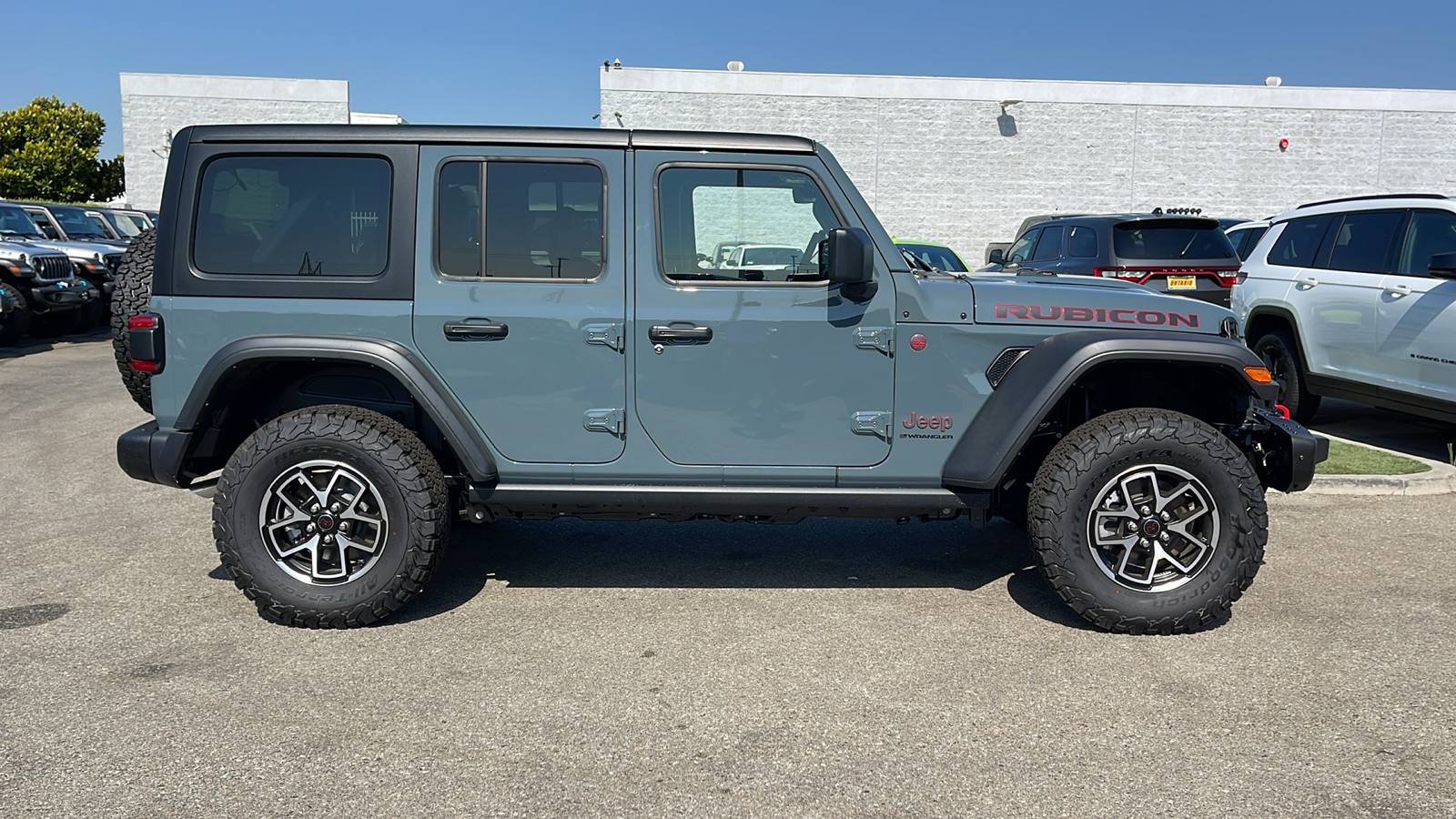 2024 Jeep Wrangler Rubicon 2