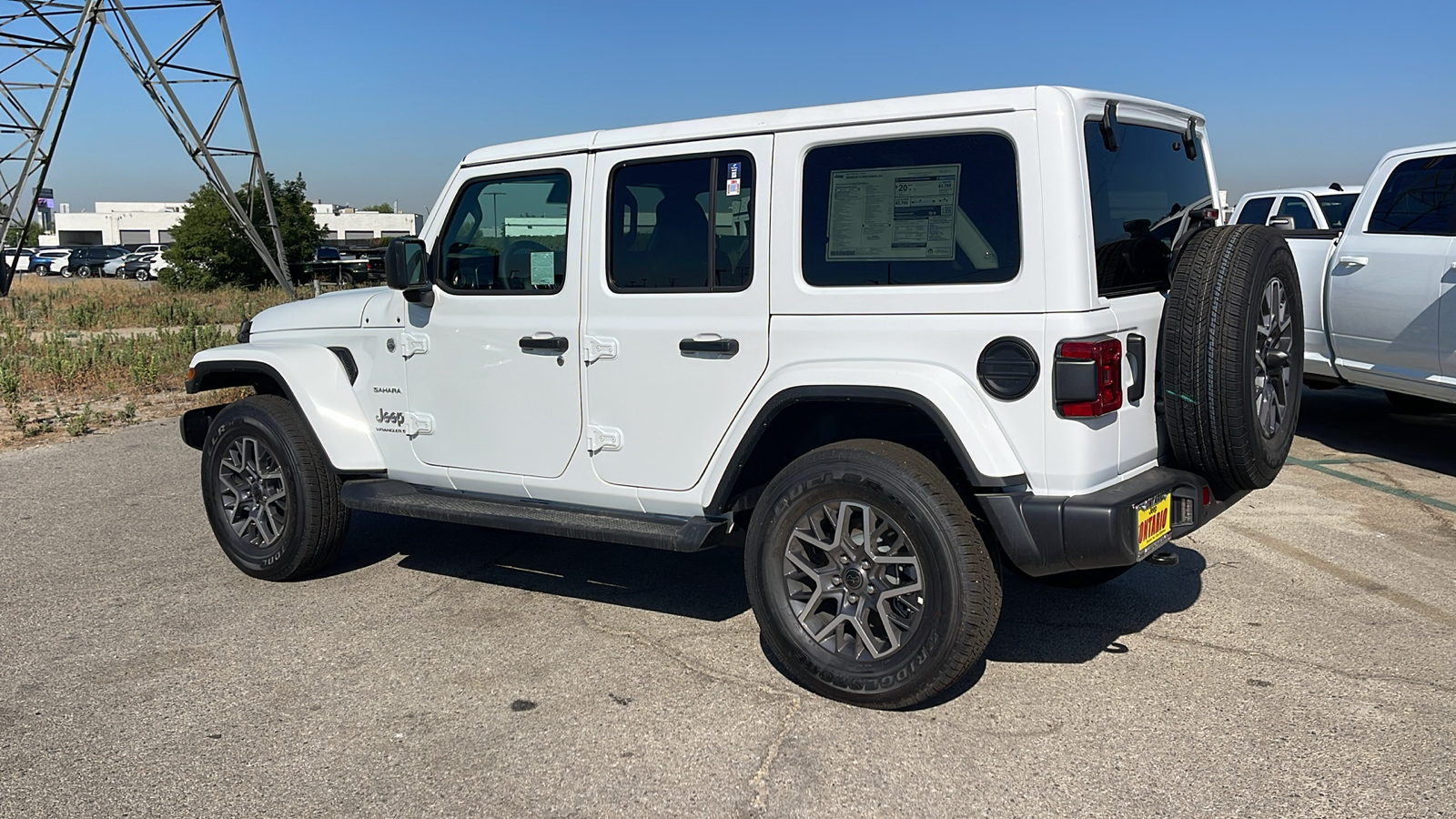 2024 Jeep Wrangler Sahara 5