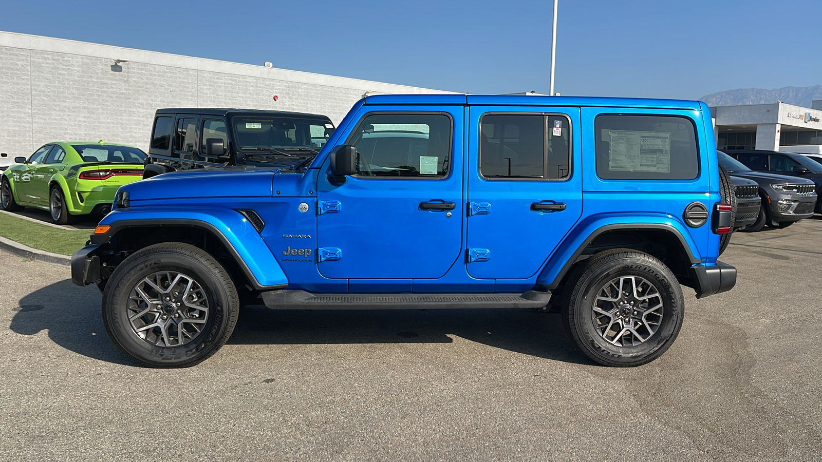 2024 Jeep Wrangler Sahara 6