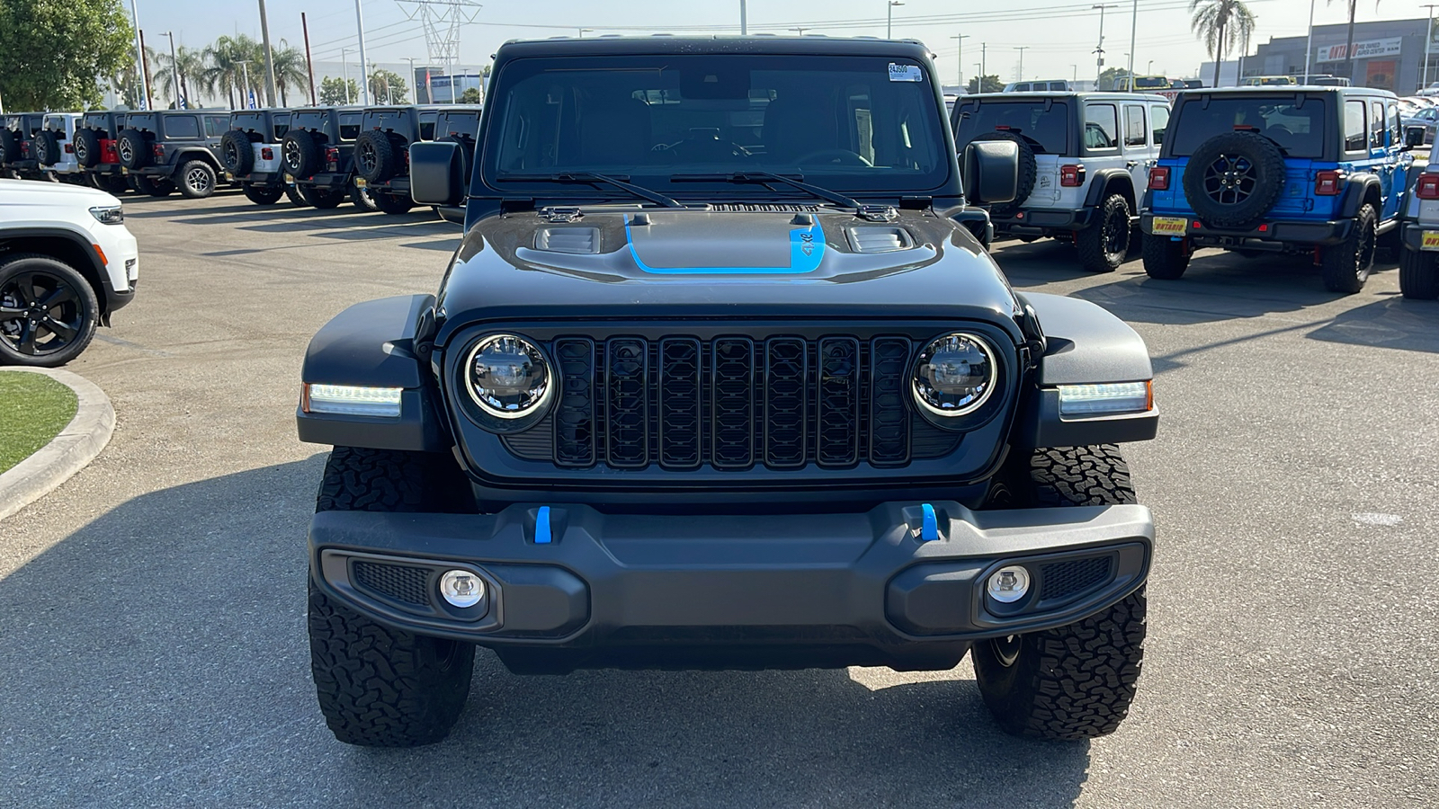 2024 Jeep Wrangler 4xe Rubicon 8