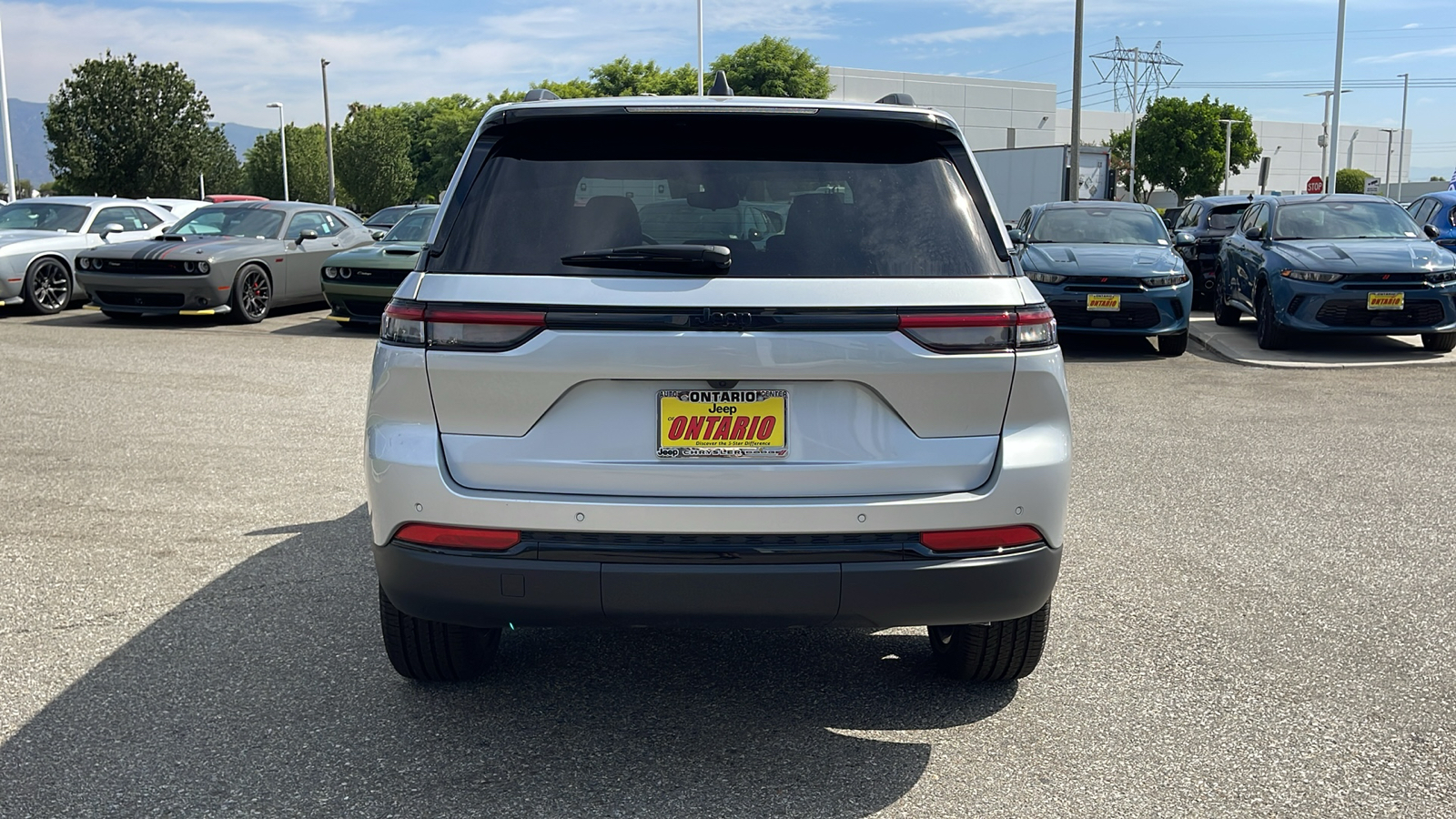 2024 Jeep Grand Cherokee Altitude X 4