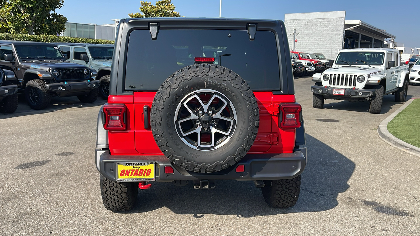 2024 Jeep Wrangler Rubicon 4