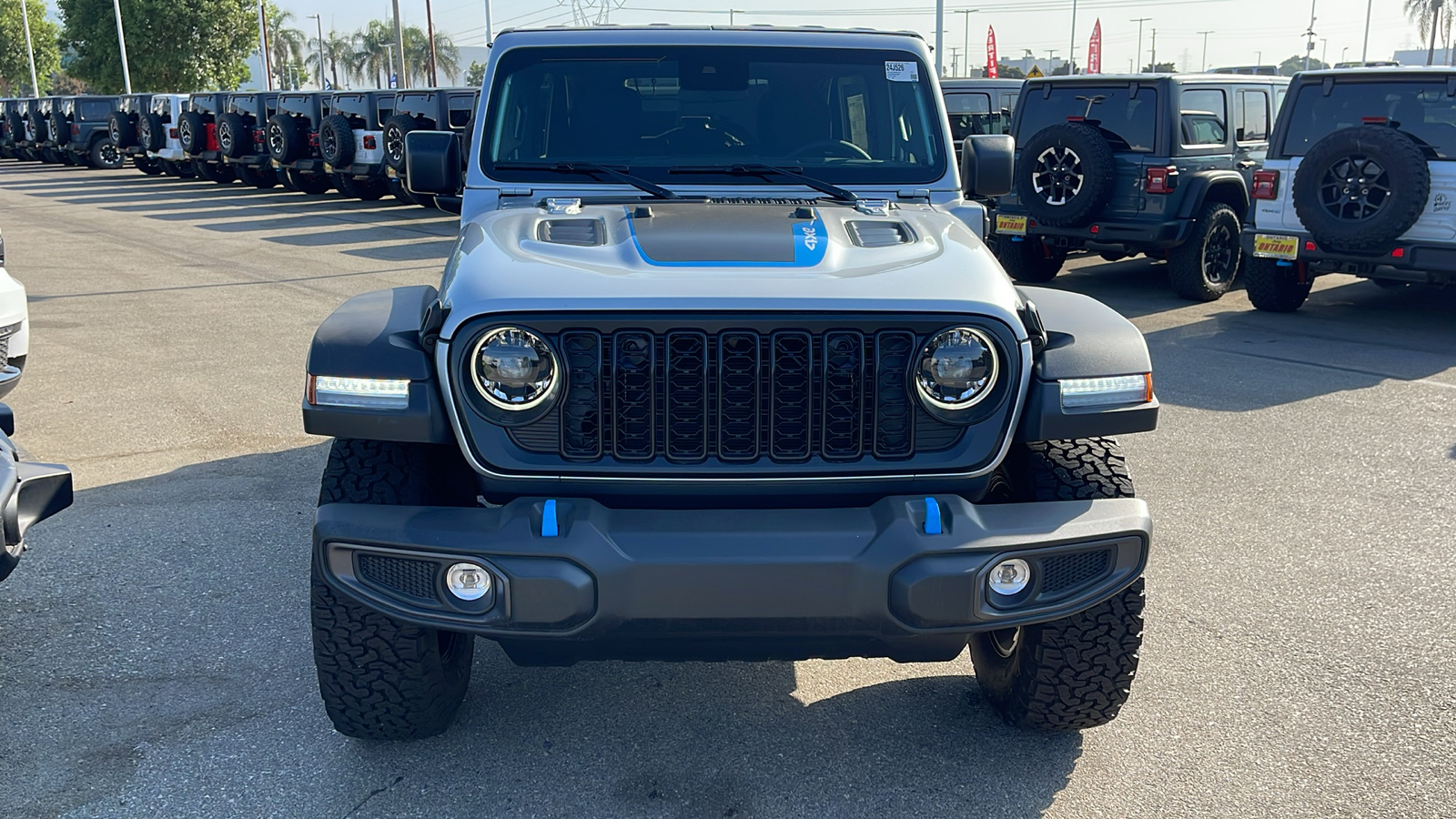 2024 Jeep Wrangler 4xe Rubicon 8