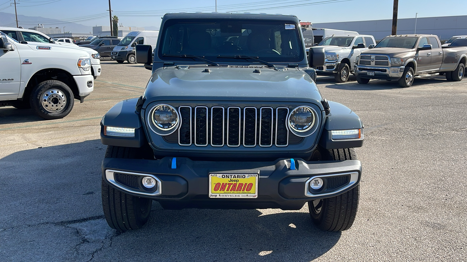 2024 Jeep Wrangler 4xe Sahara 8