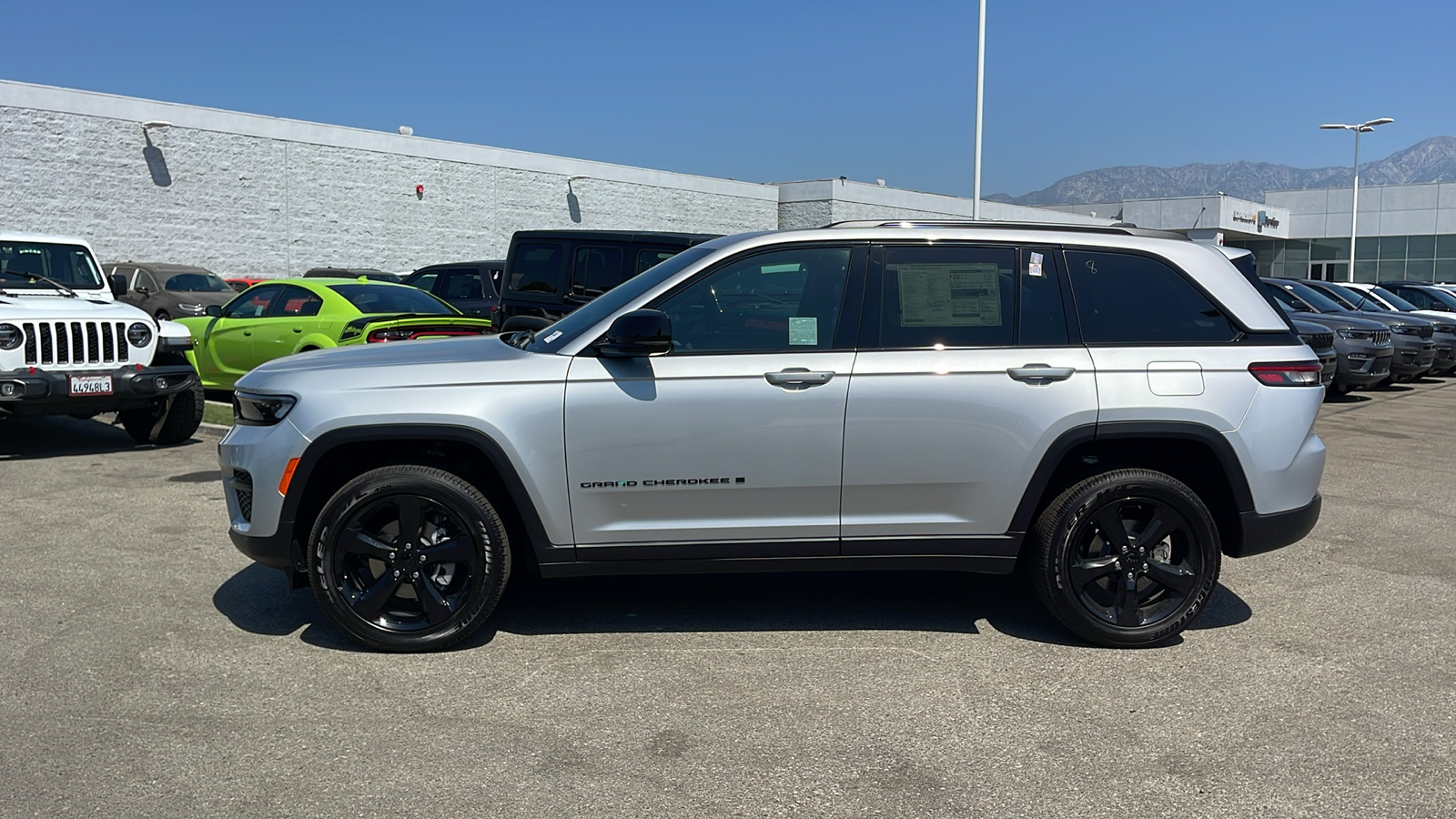 2024 Jeep Grand Cherokee Altitude X 6