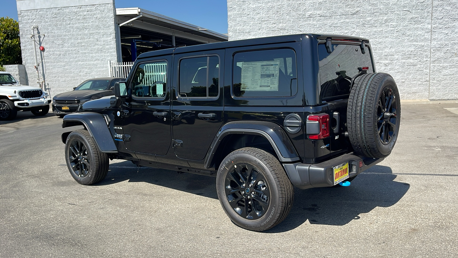 2024 Jeep Wrangler 4xe Sahara 5