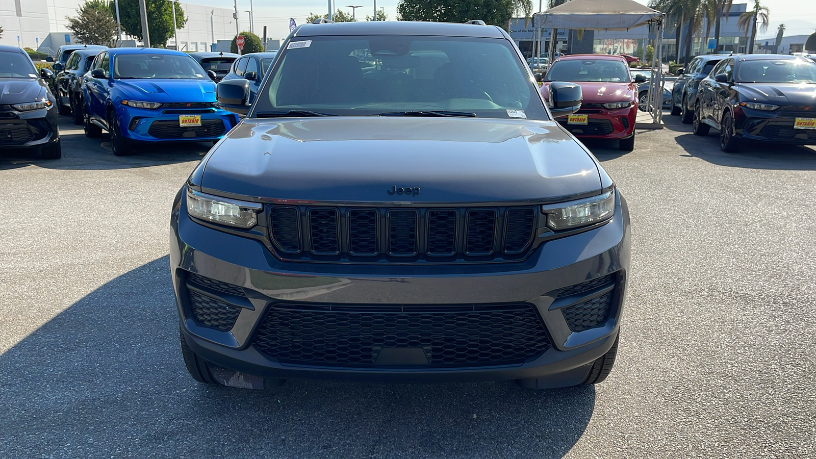 2024 Jeep Grand Cherokee Altitude X 8