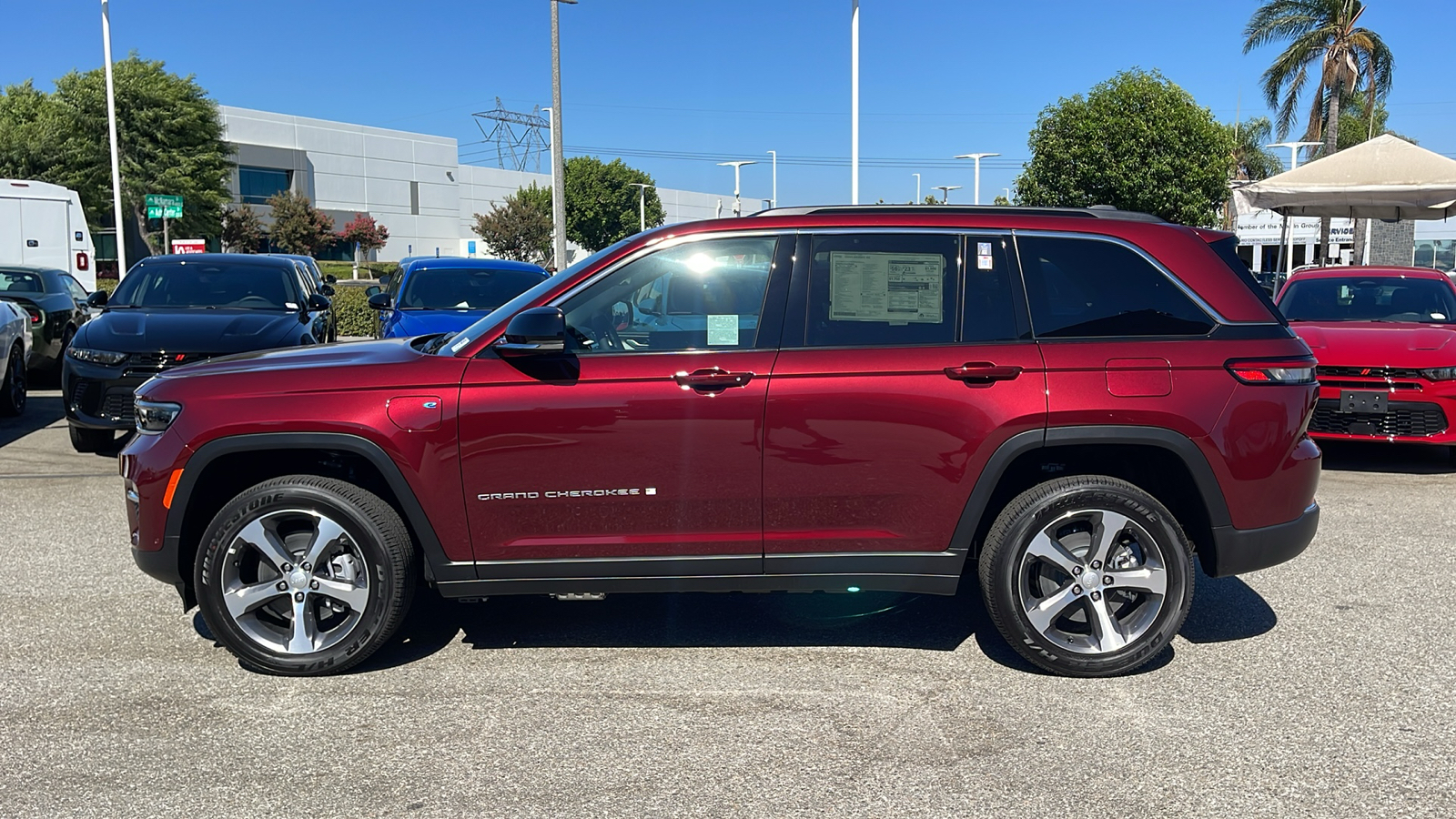 2024 Jeep Grand Cherokee 4xe  6