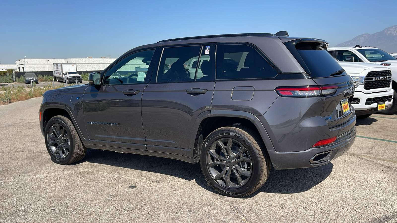 2024 Jeep Grand Cherokee 4xe Anniversary Edition 5