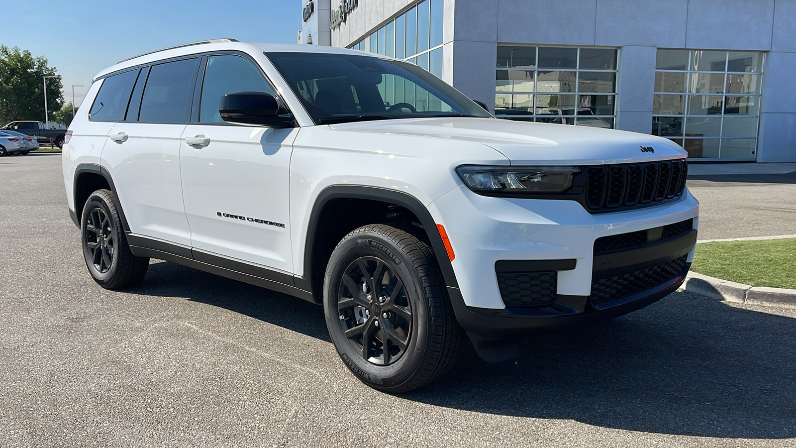 2024 Jeep Grand Cherokee L Altitude X 1