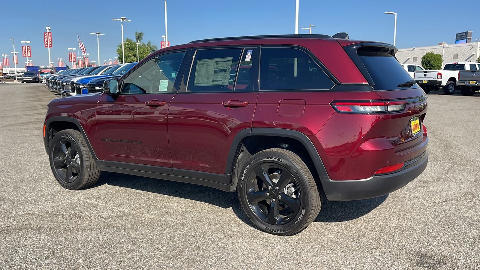 2024 Jeep Grand Cherokee Altitude X 5