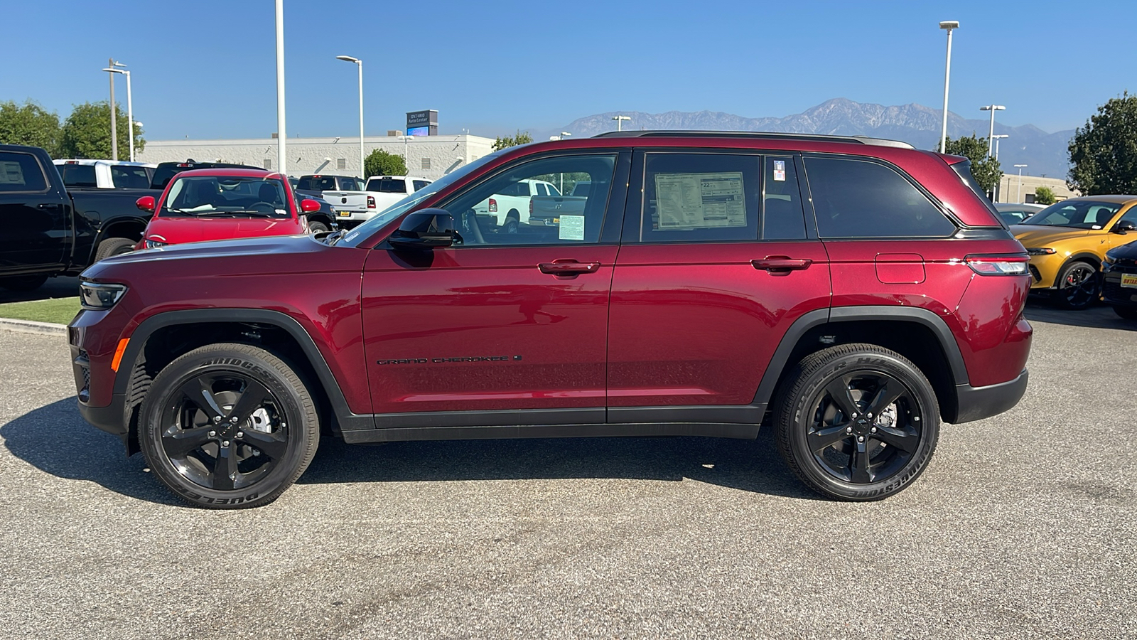 2024 Jeep Grand Cherokee Altitude X 6