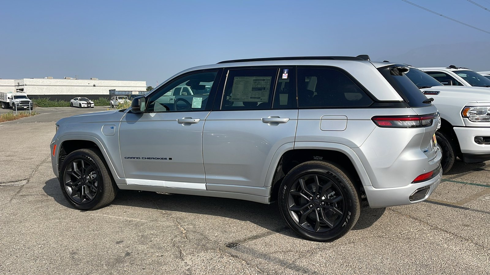 2024 Jeep Grand Cherokee 4xe Anniversary Edition 5