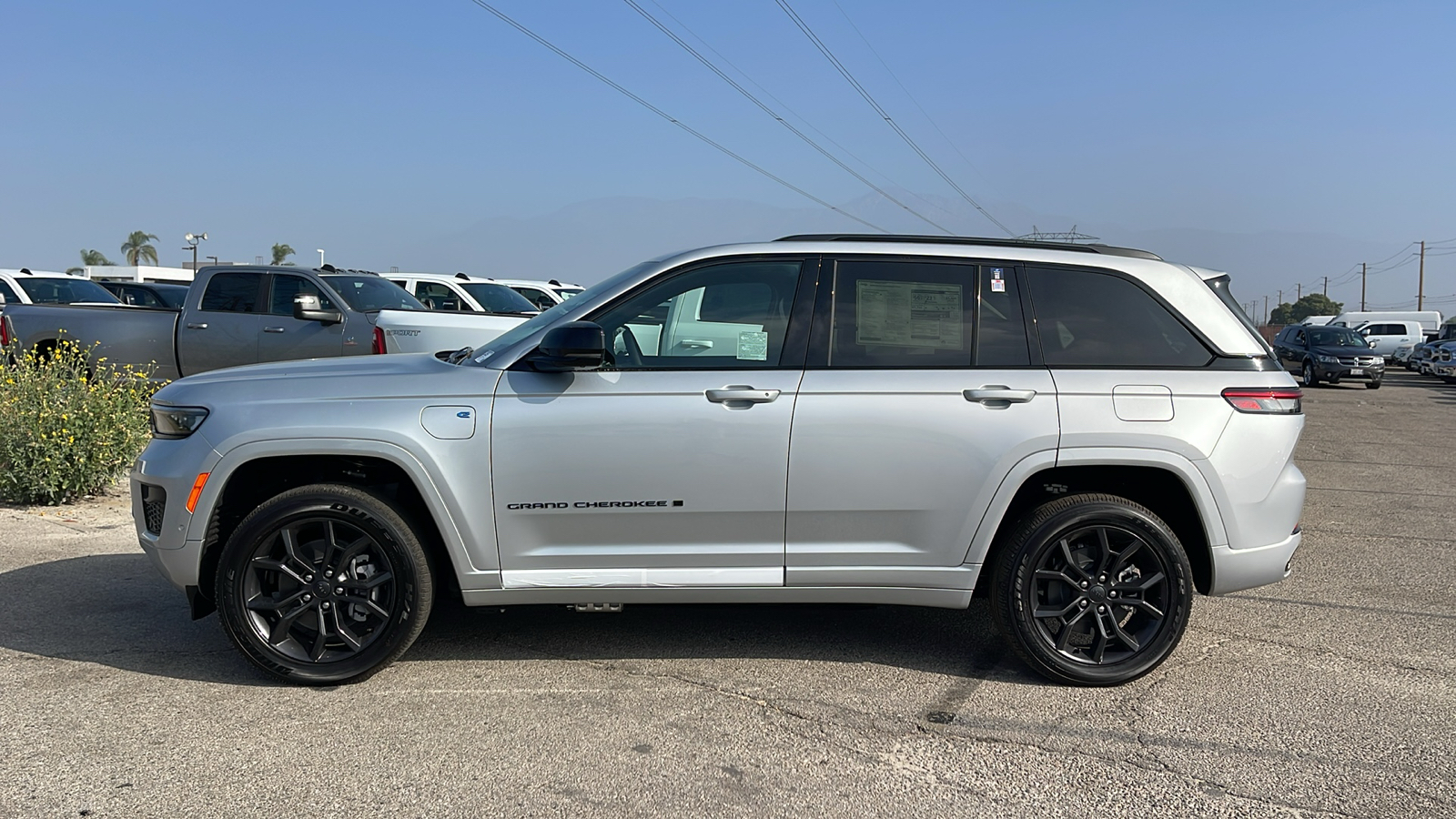 2024 Jeep Grand Cherokee 4xe Anniversary Edition 6