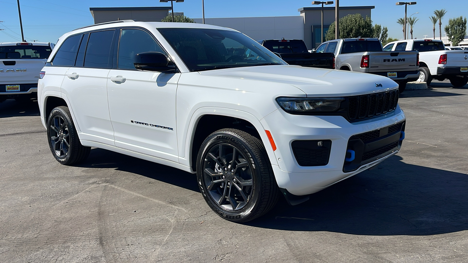 2024 Jeep Grand Cherokee 4xe Anniversary Edition 1