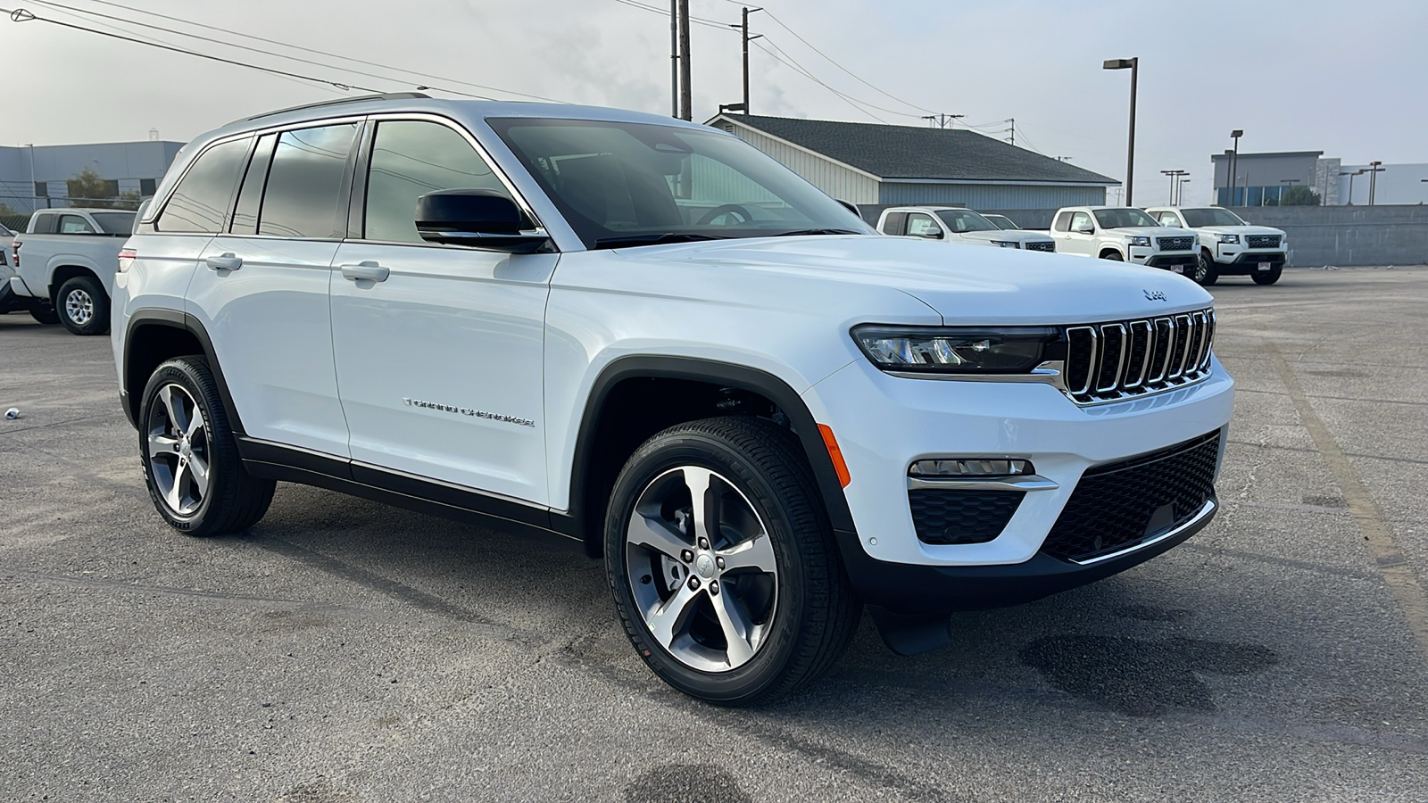 2024 Jeep Grand Cherokee 4xe  1