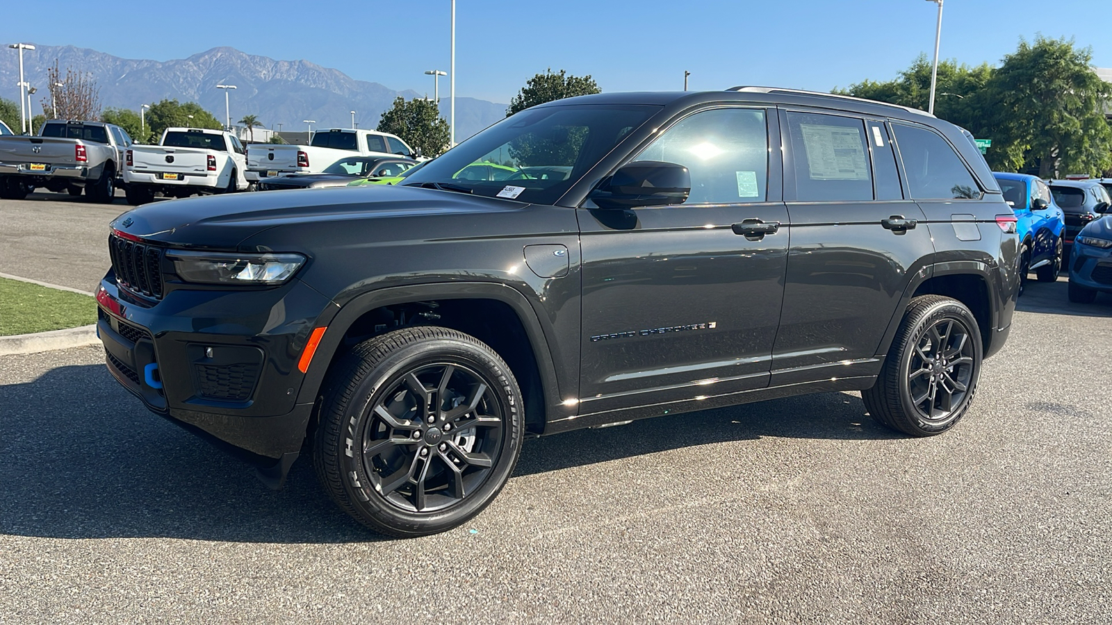 2024 Jeep Grand Cherokee 4xe Anniversary Edition 7