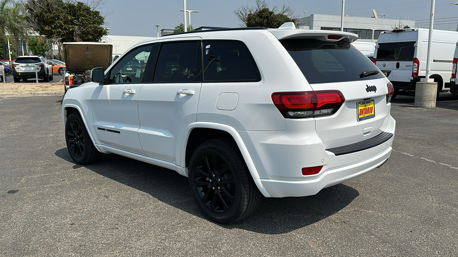 2021 Jeep Grand Cherokee Laredo X 6