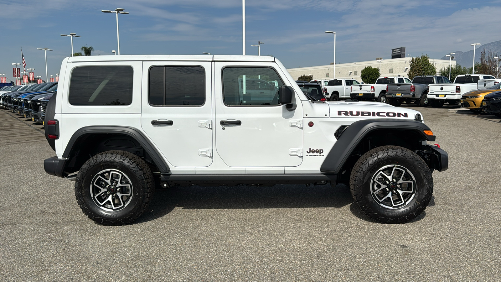 2024 Jeep Wrangler Rubicon 2