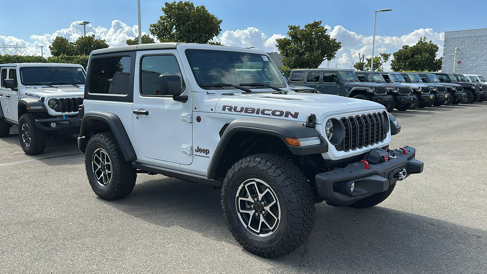 2024 Jeep Wrangler Rubicon 2