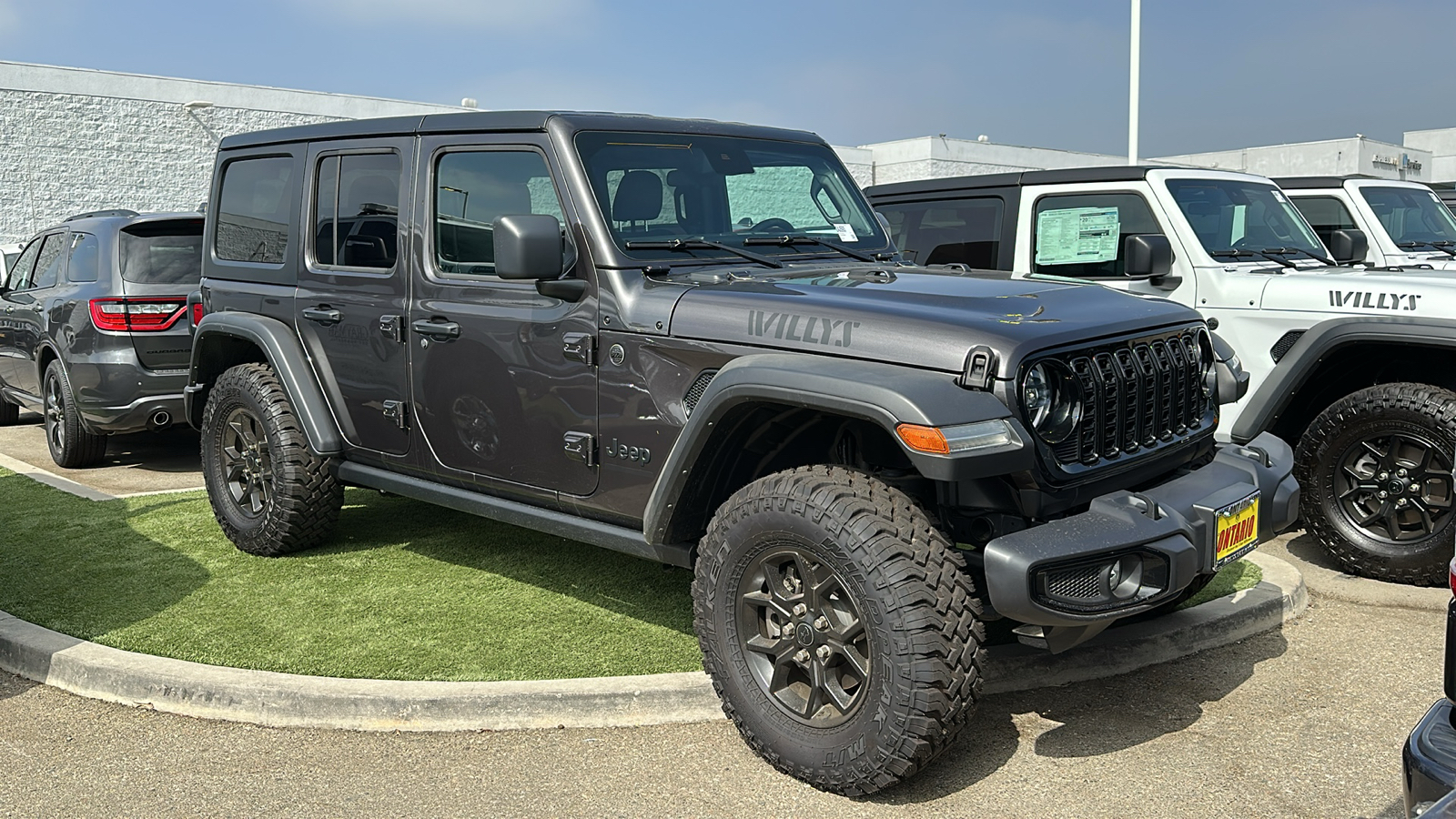 2024 Jeep Wrangler Willys 1