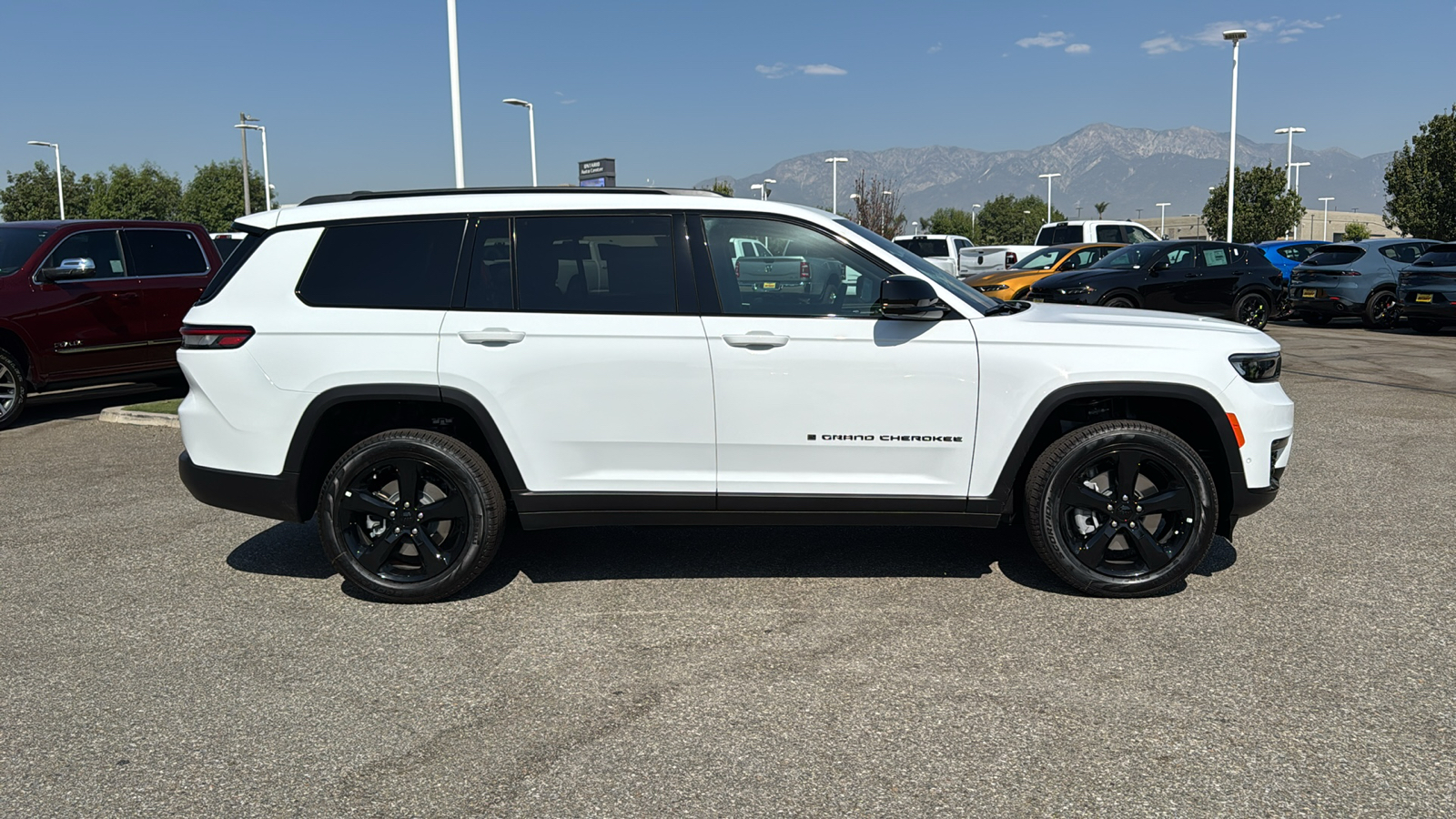 2024 Jeep Grand Cherokee L Limited 2