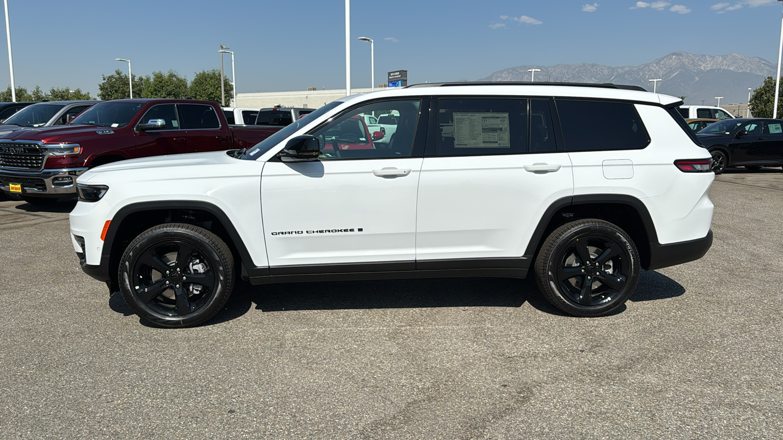 2024 Jeep Grand Cherokee L Limited 6