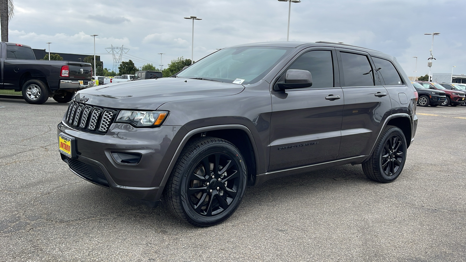 2020 Jeep Grand Cherokee Altitude 7