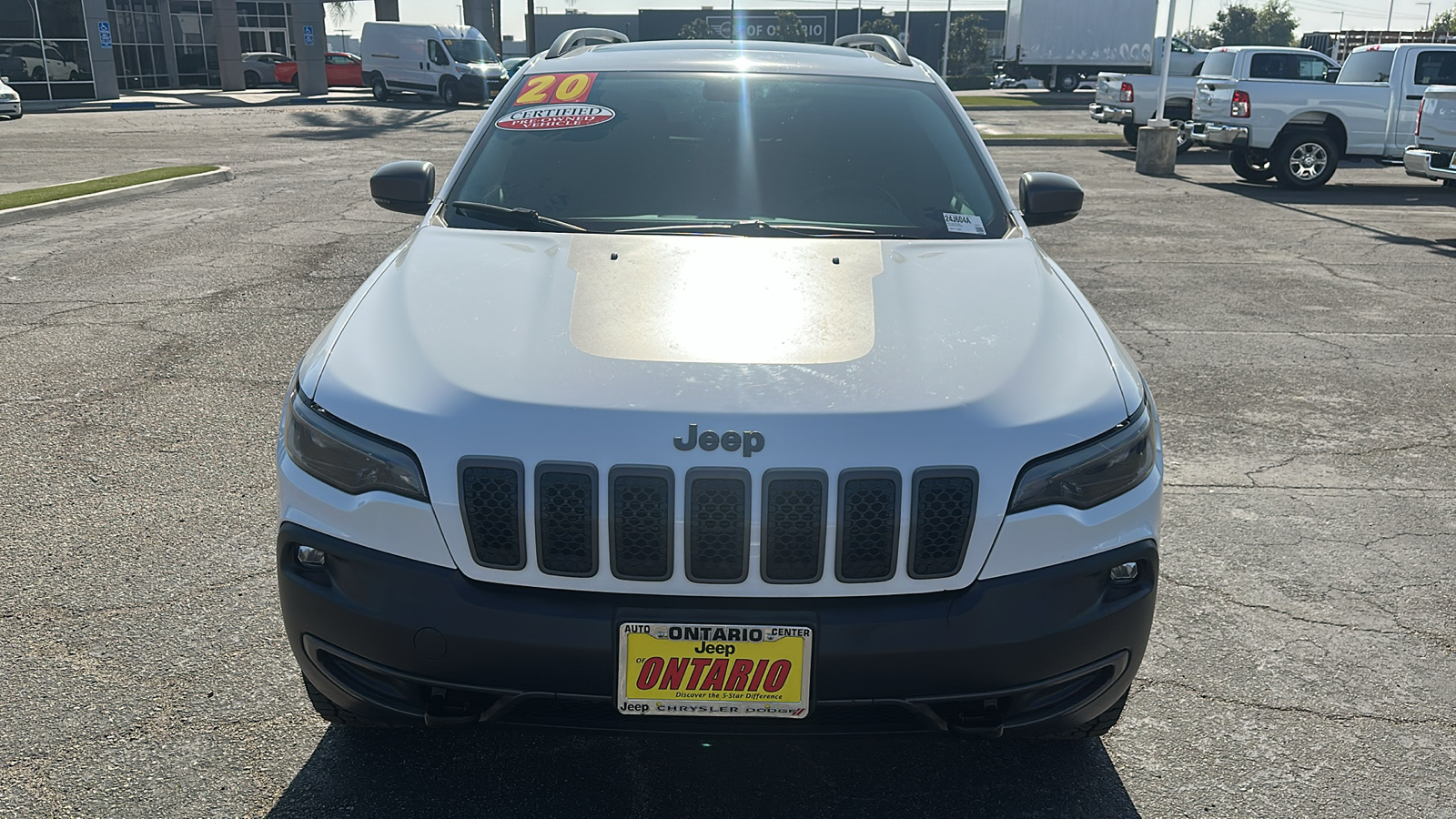 2020 Jeep Cherokee Trailhawk 9