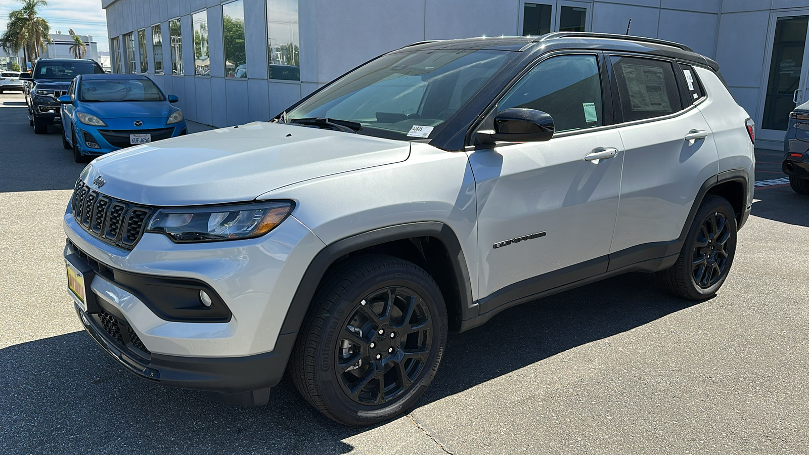 2024 Jeep Compass Latitude 8