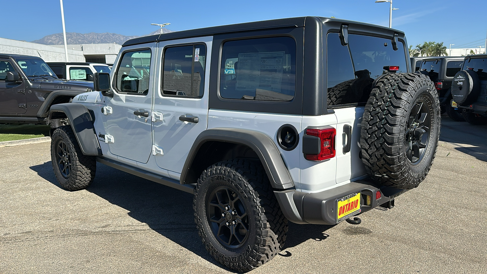 2024 Jeep Wrangler Willys 6