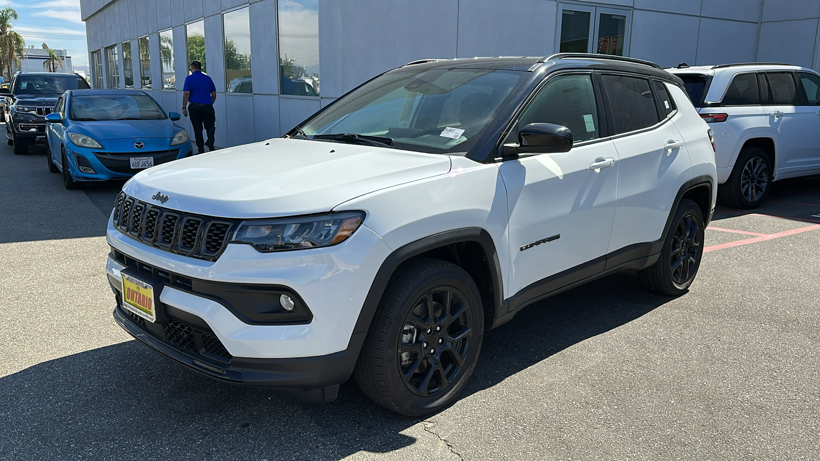 2024 Jeep Compass Latitude 8