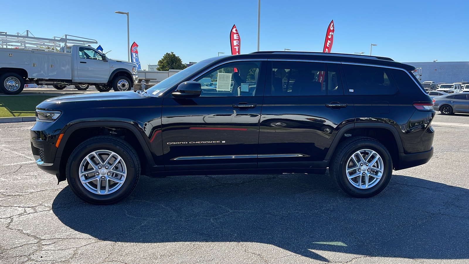 2022 Jeep Grand Cherokee L Laredo 6