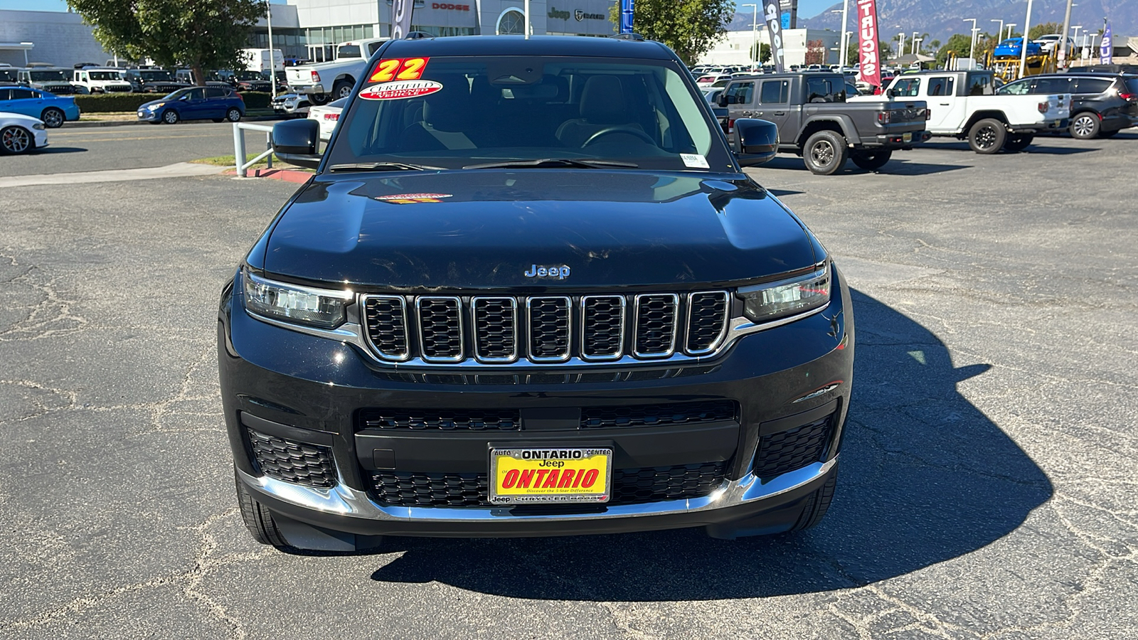 2022 Jeep Grand Cherokee L Laredo 8