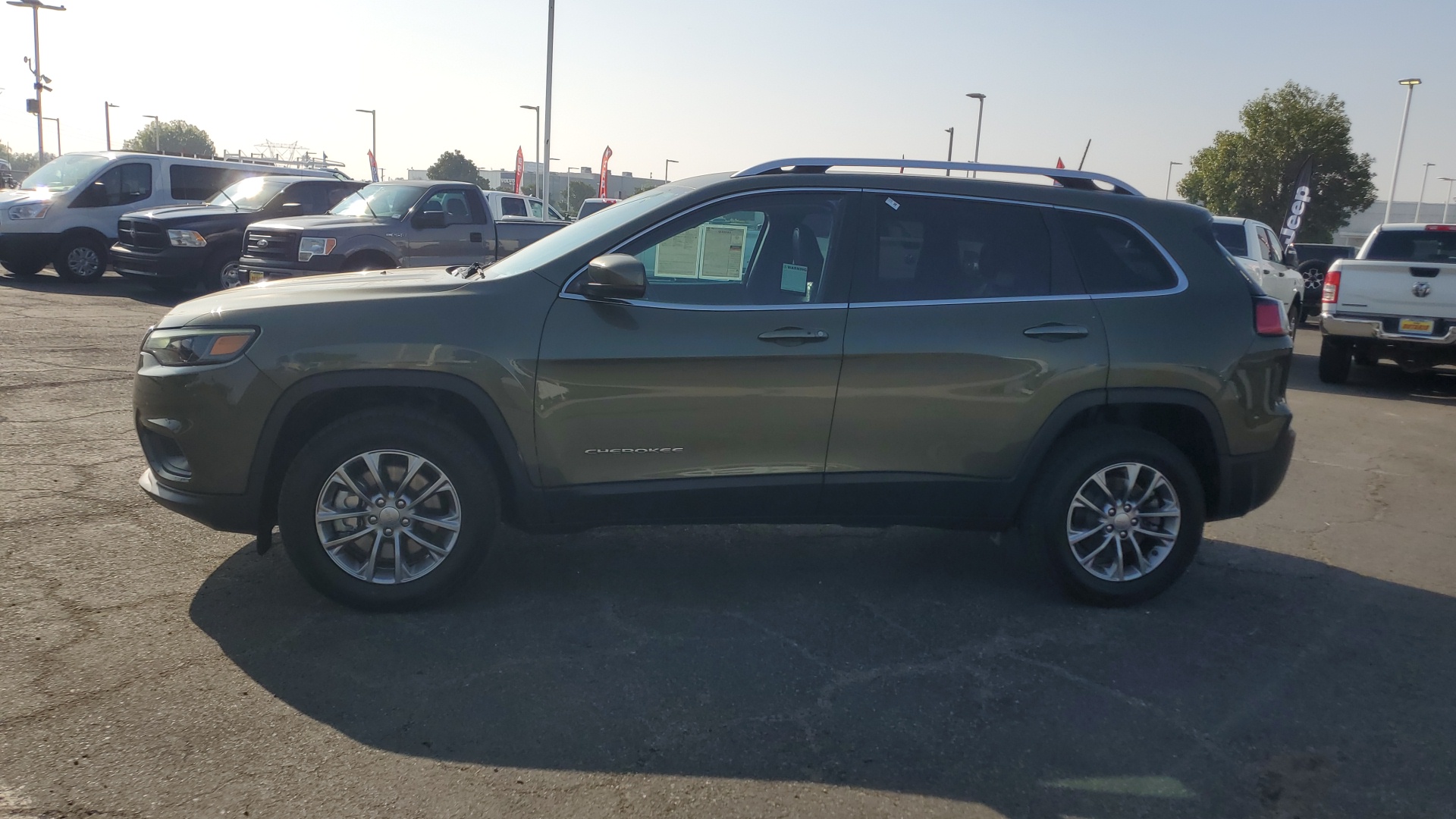 2020 Jeep Cherokee Latitude Plus 6