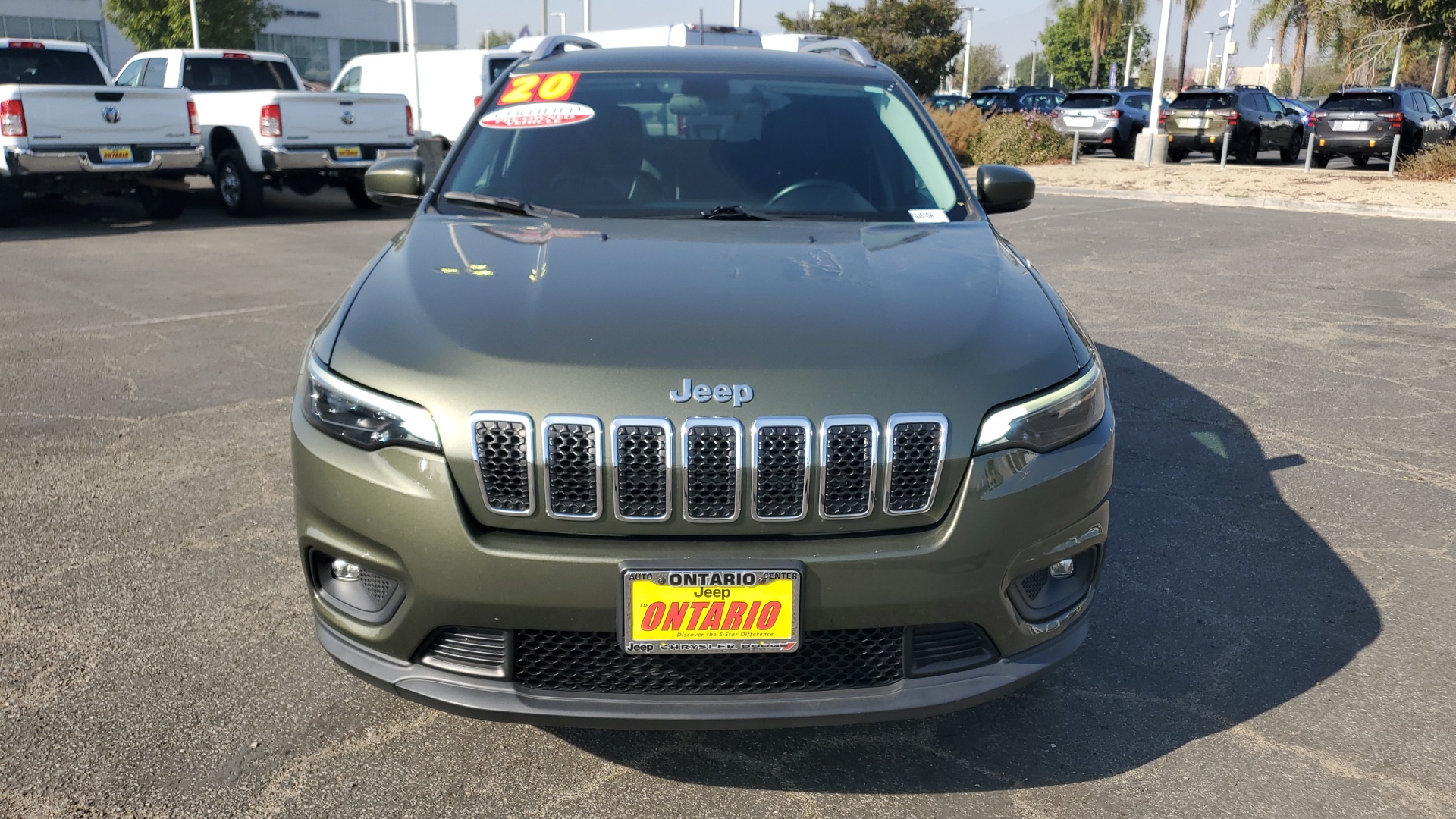 2020 Jeep Cherokee Latitude Plus 8