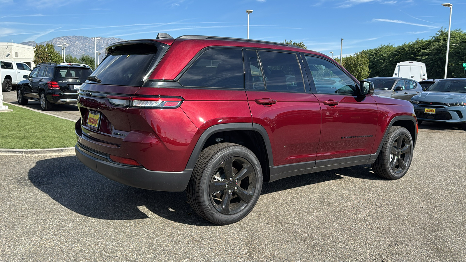 2024 Jeep Grand Cherokee Limited 3