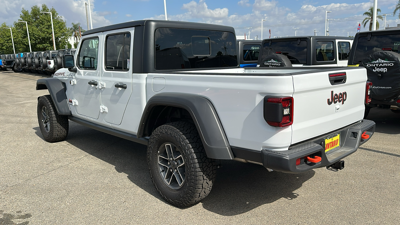 2024 Jeep Gladiator Mojave 6