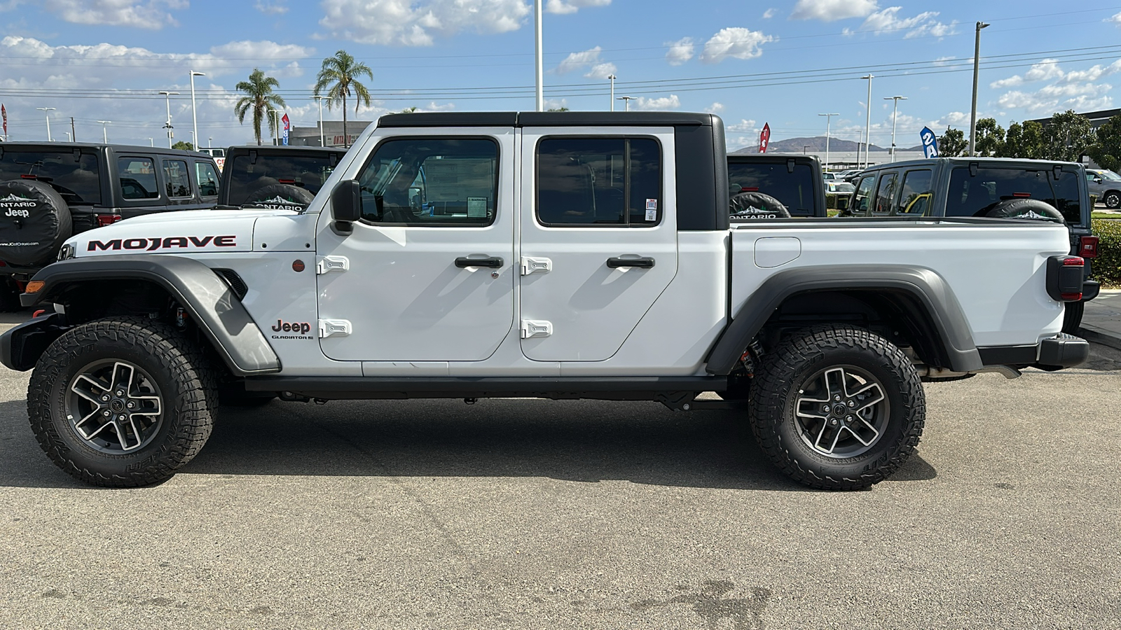 2024 Jeep Gladiator Mojave 7