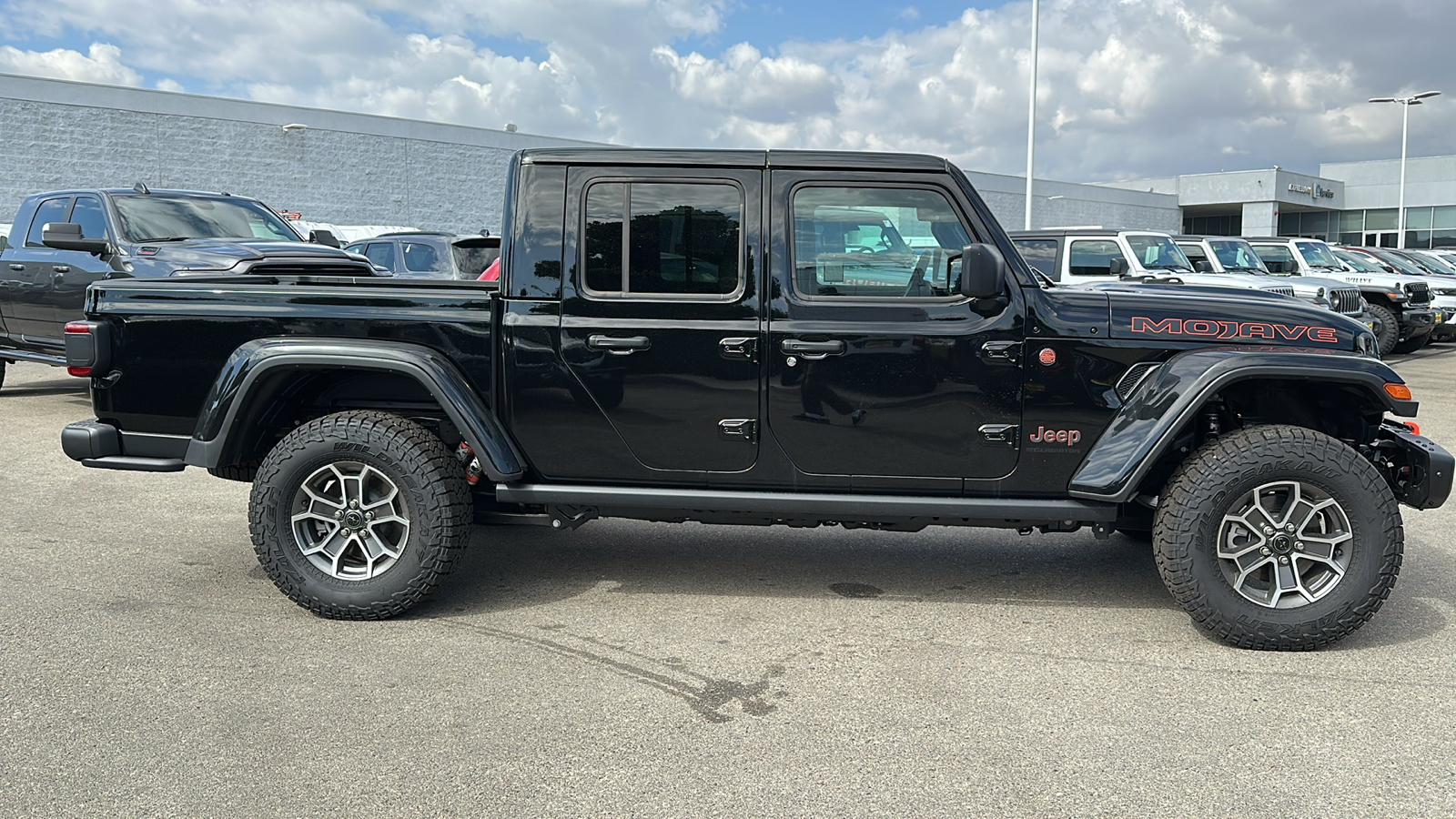 2024 Jeep Gladiator Mojave X 3