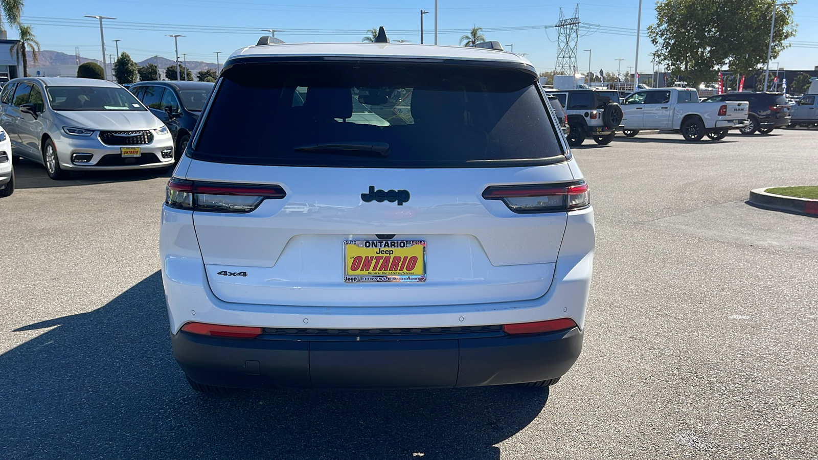 2024 Jeep Grand Cherokee L Altitude 4