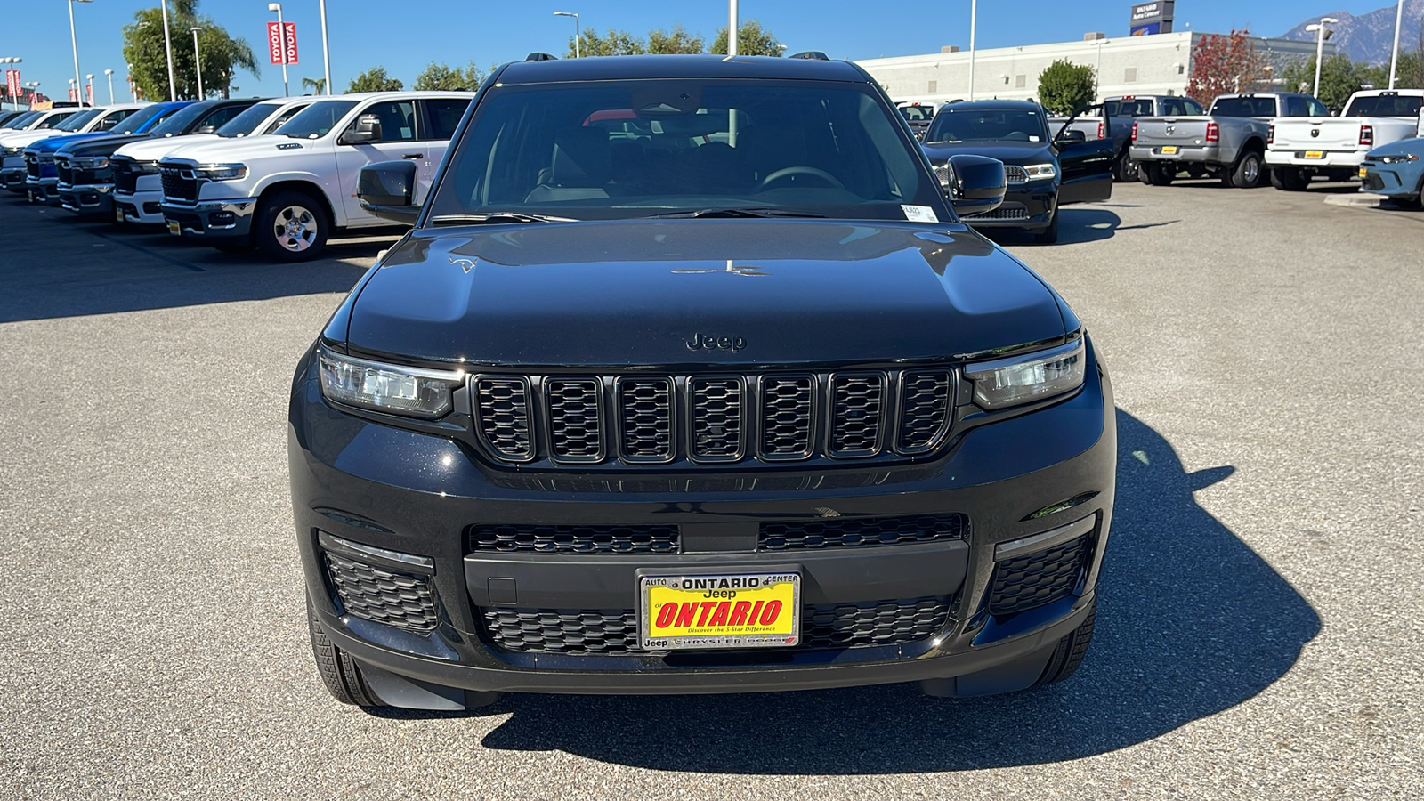 2024 Jeep Grand Cherokee L Limited 8