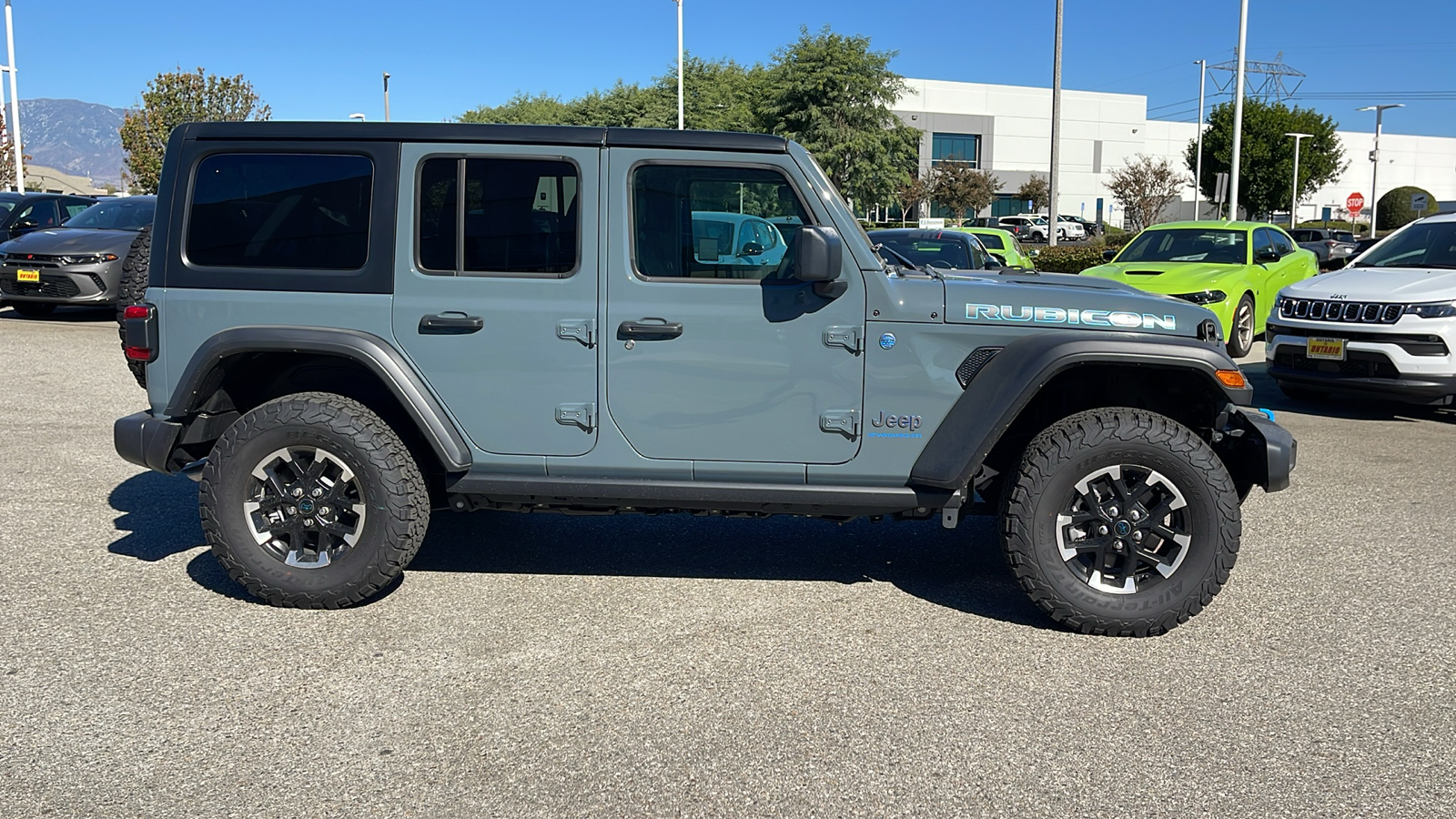 2024 Jeep Wrangler 4xe Rubicon 2