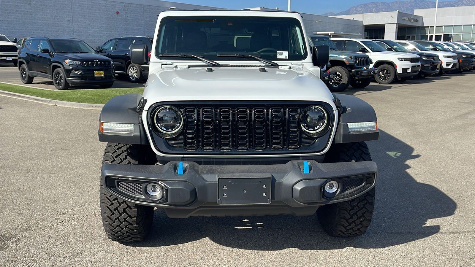 2024 Jeep Wrangler 4xe Willys 8