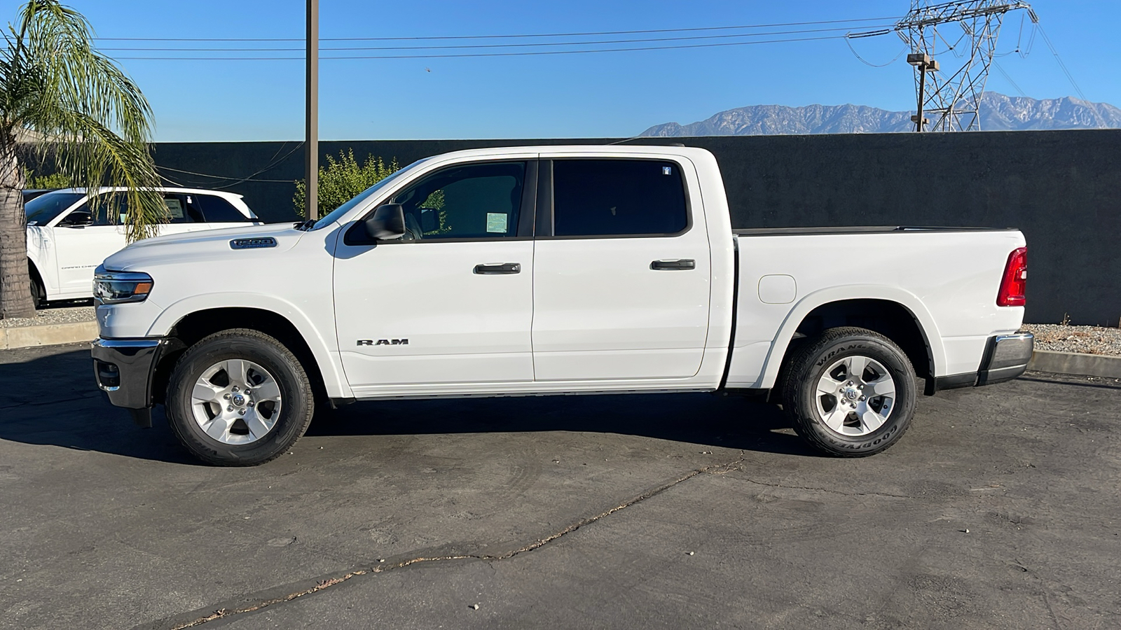 2025 Ram 1500 Big Horn 6