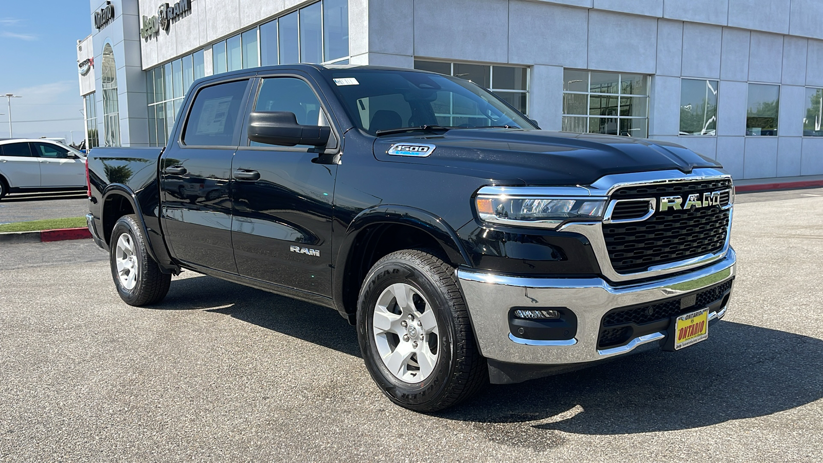 2025 Ram 1500 Big Horn 1